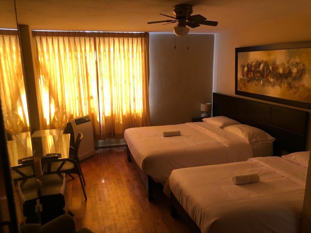 Hotel Las Condes Трухільйо Екстер'єр фото