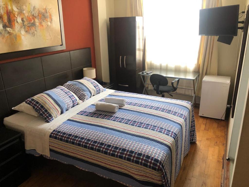 Hotel Las Condes Трухільйо Екстер'єр фото